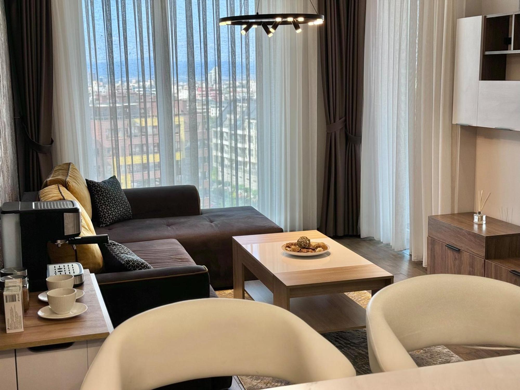 Modern 1Bed Apartment For 4 Guests In Szófia Kültér fotó