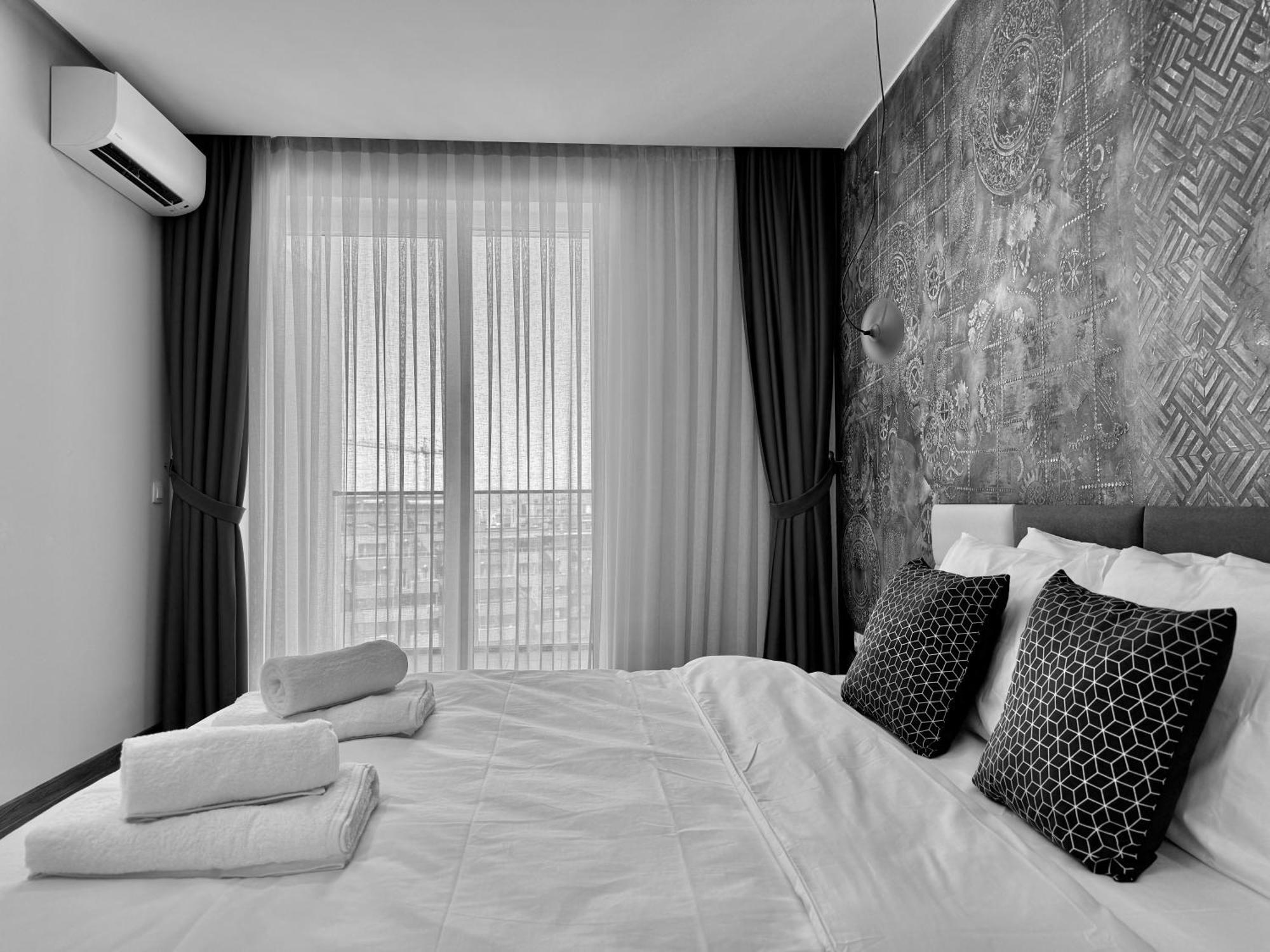 Modern 1Bed Apartment For 4 Guests In Szófia Kültér fotó