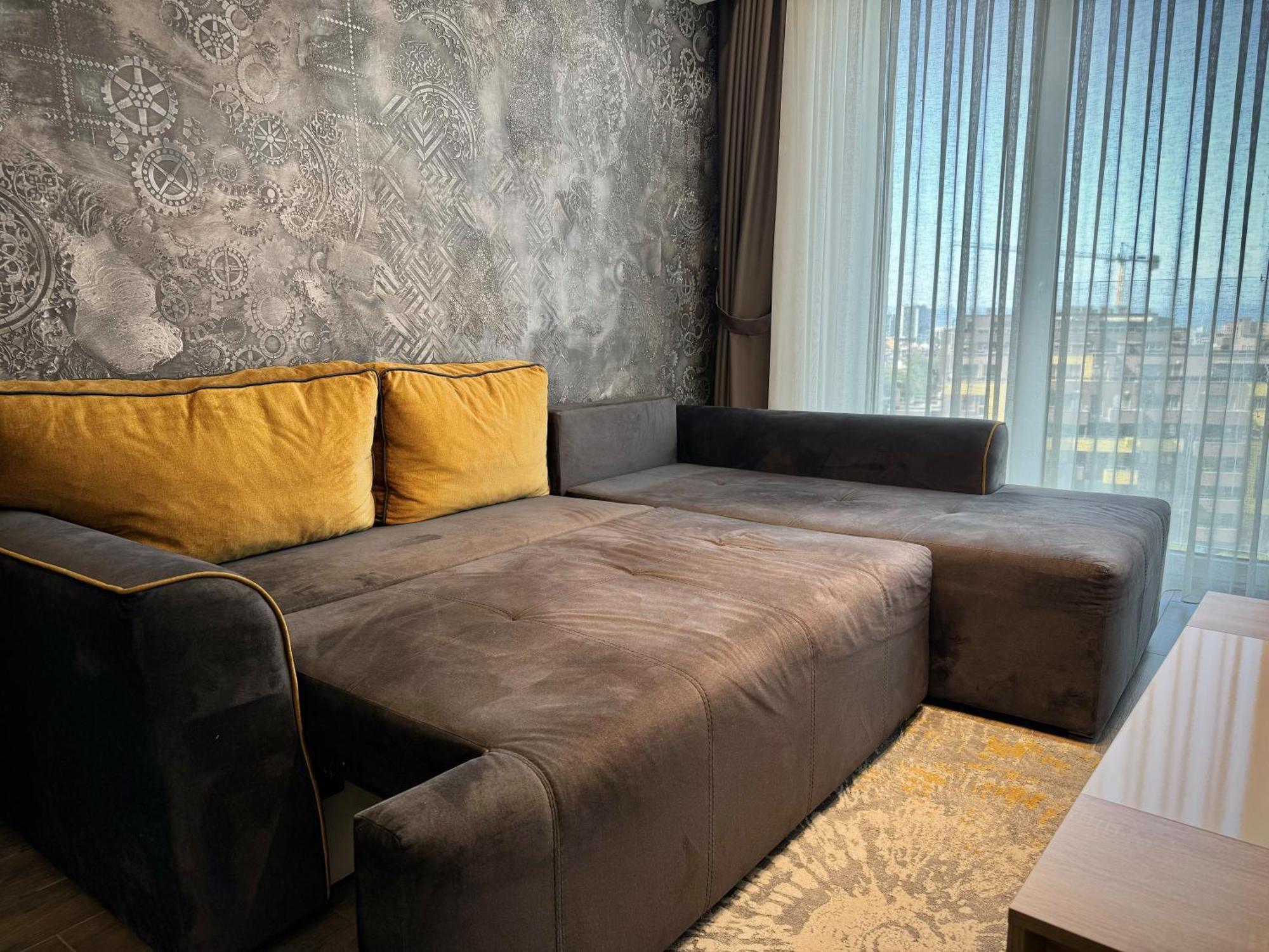 Modern 1Bed Apartment For 4 Guests In Szófia Kültér fotó