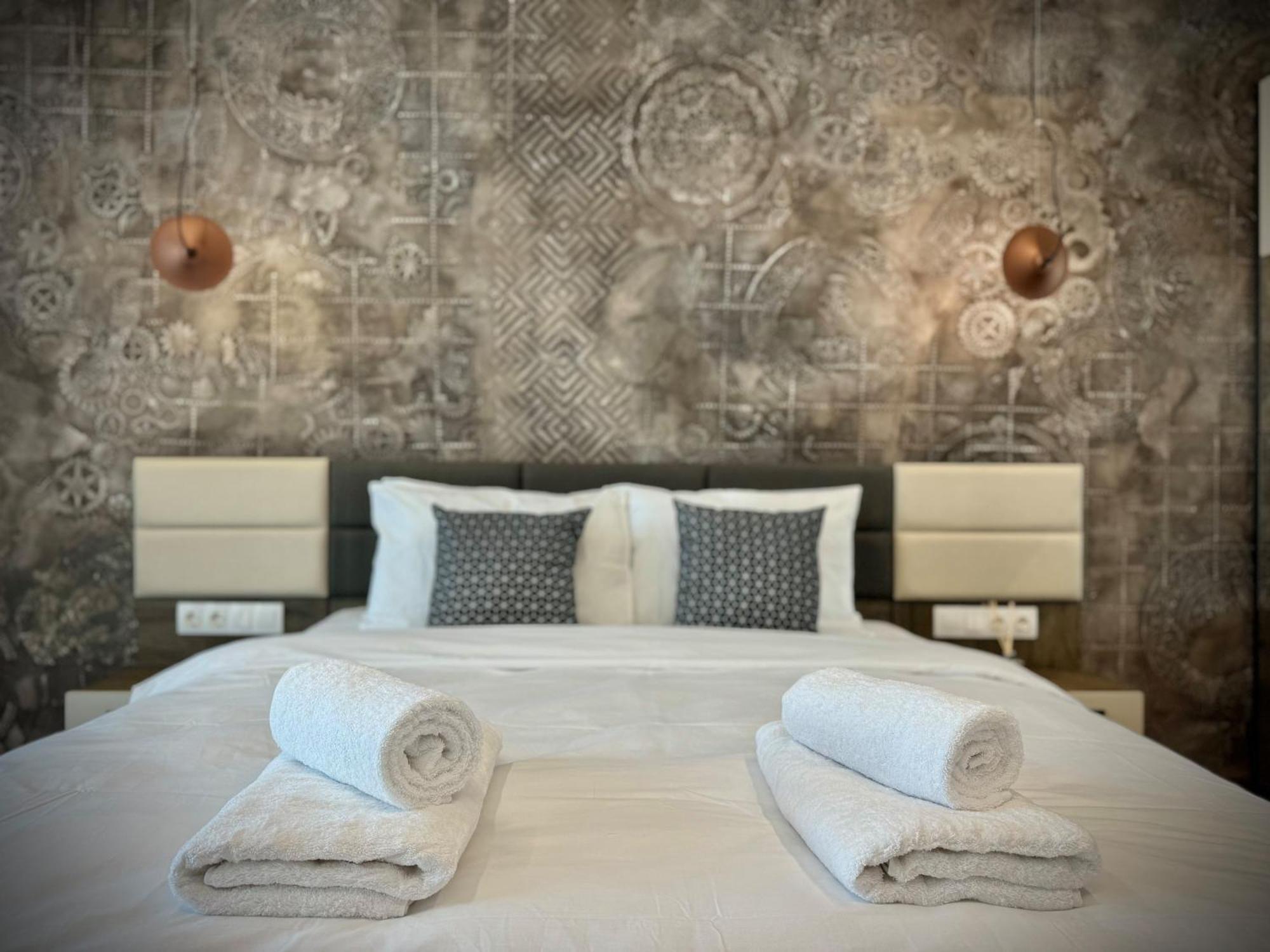 Modern 1Bed Apartment For 4 Guests In Szófia Kültér fotó