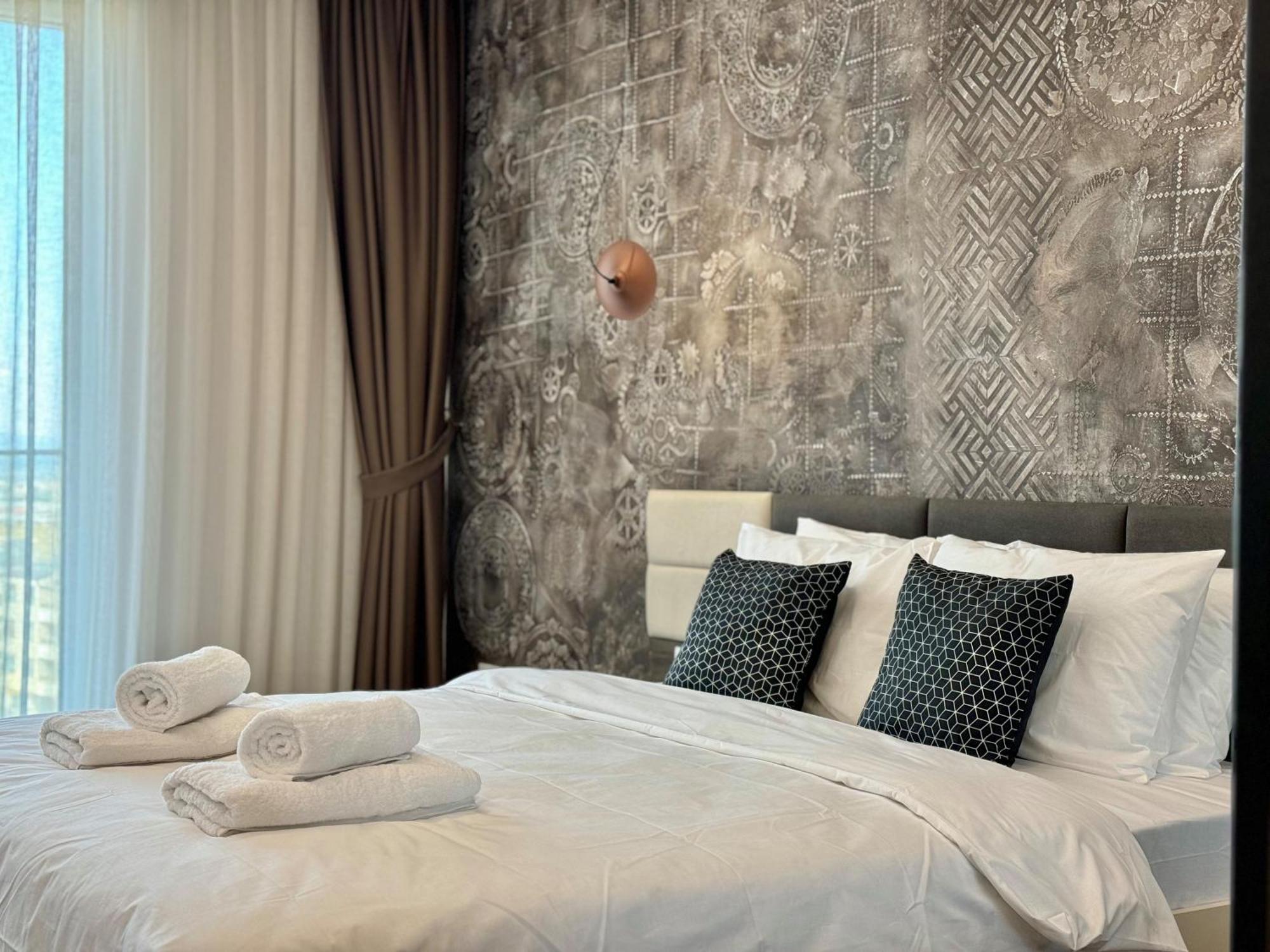 Modern 1Bed Apartment For 4 Guests In Szófia Kültér fotó