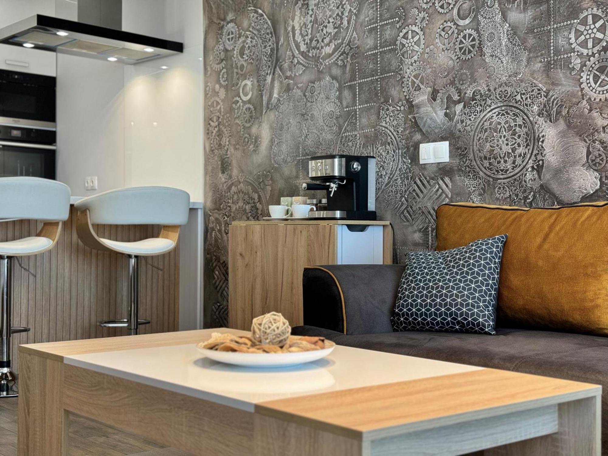 Modern 1Bed Apartment For 4 Guests In Szófia Kültér fotó